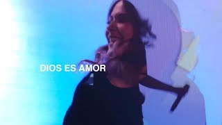 Dios es amor  Un Corazón EN VIVO Videoclip oficial HD [upl. by Otila467]