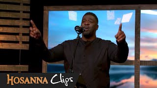 De gloire en gloire  Hosanna clips  Jean Jean [upl. by Llimaj]